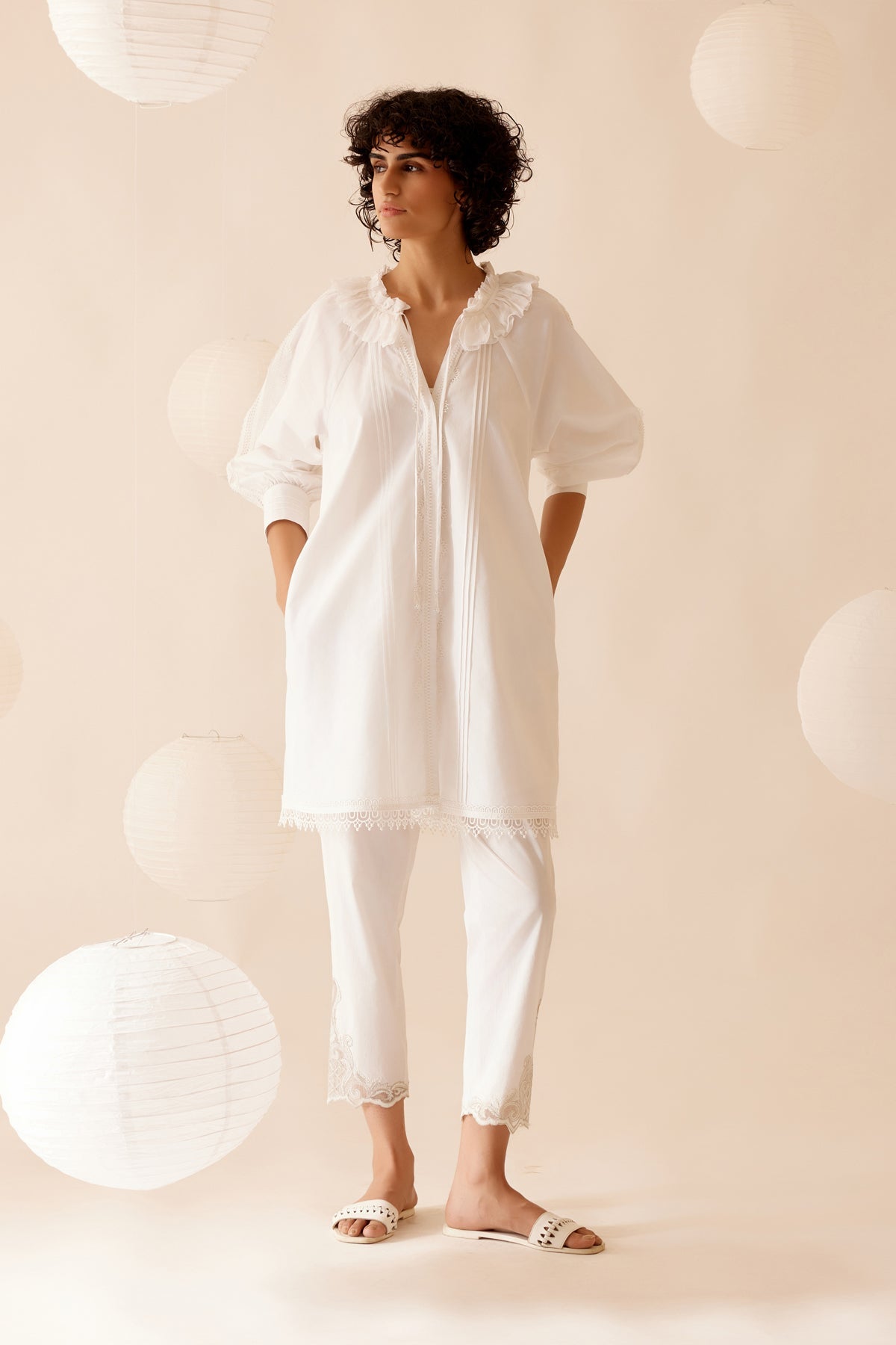 Nysa - White