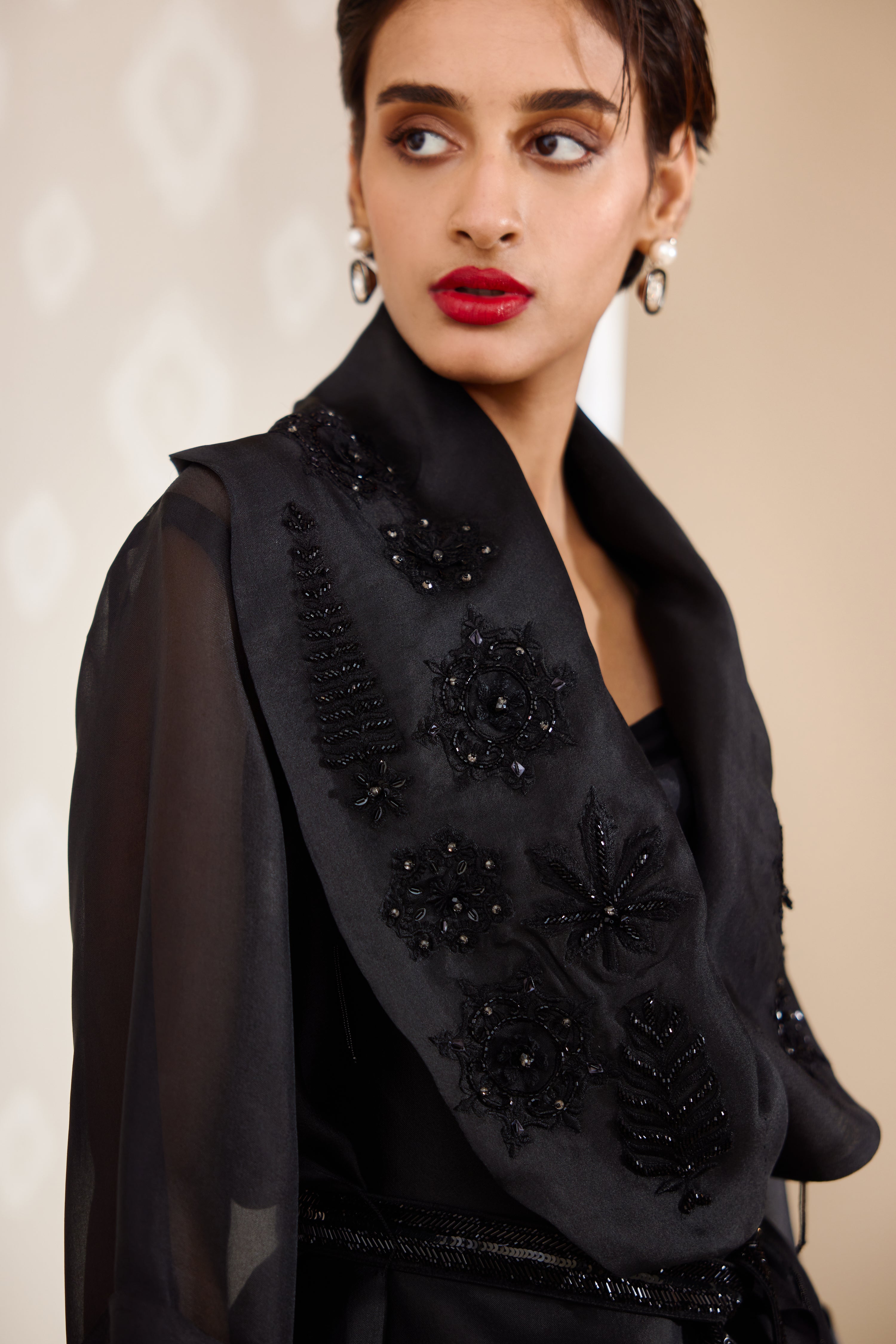 Maisha - Black