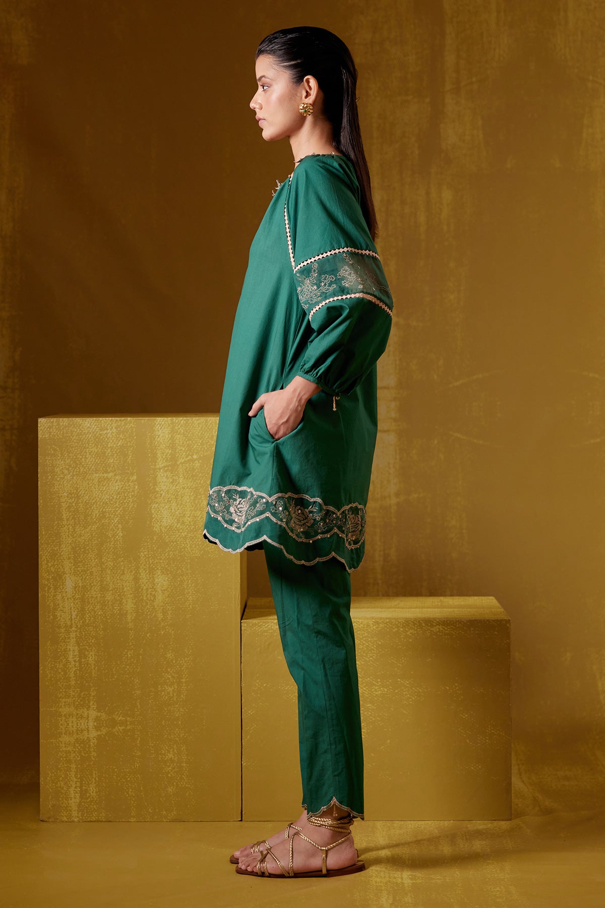 Nysa - Dark Green With Pants