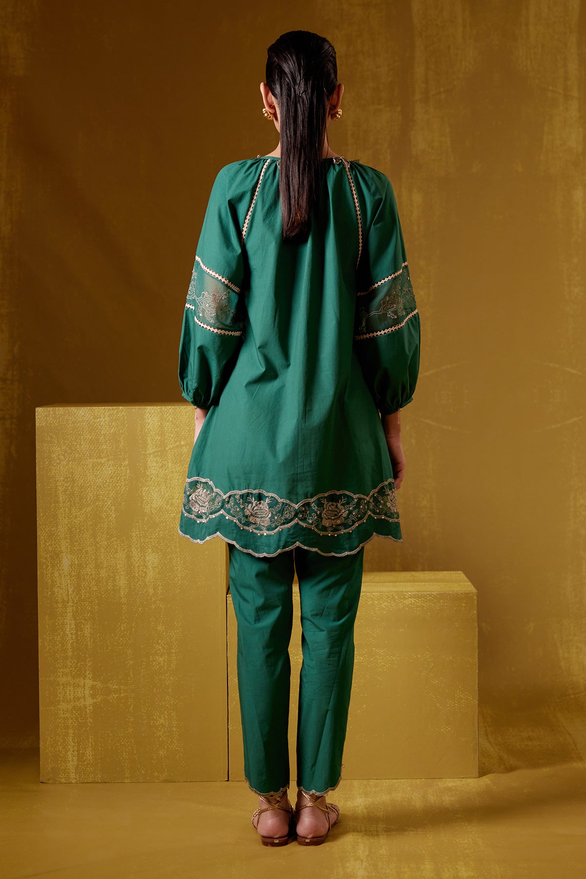 Nysa - Dark Green With Pants