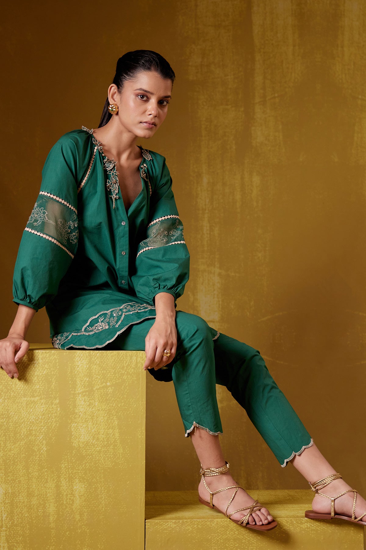 Nysa - Dark Green With Pants