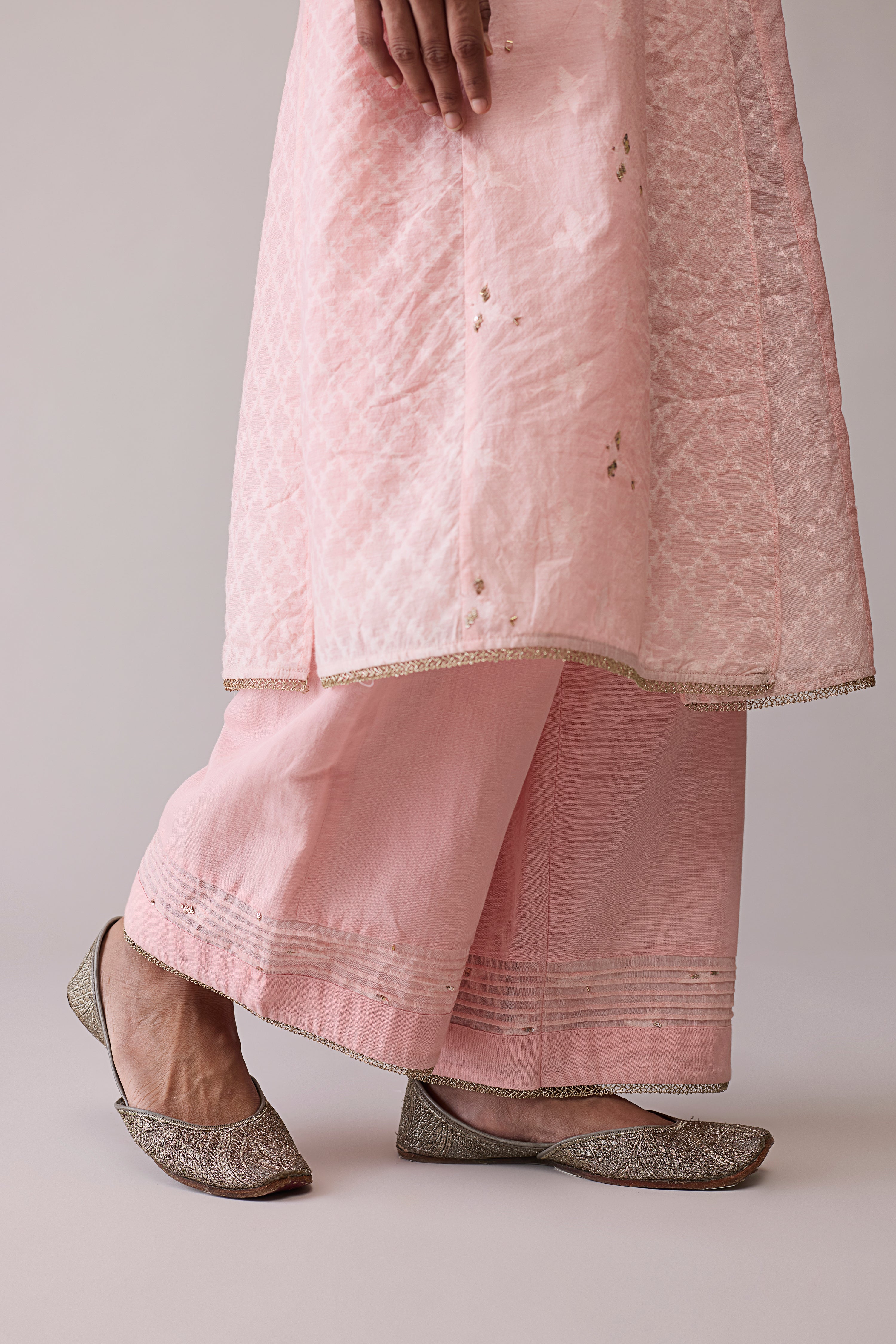 Ambreen - Pink