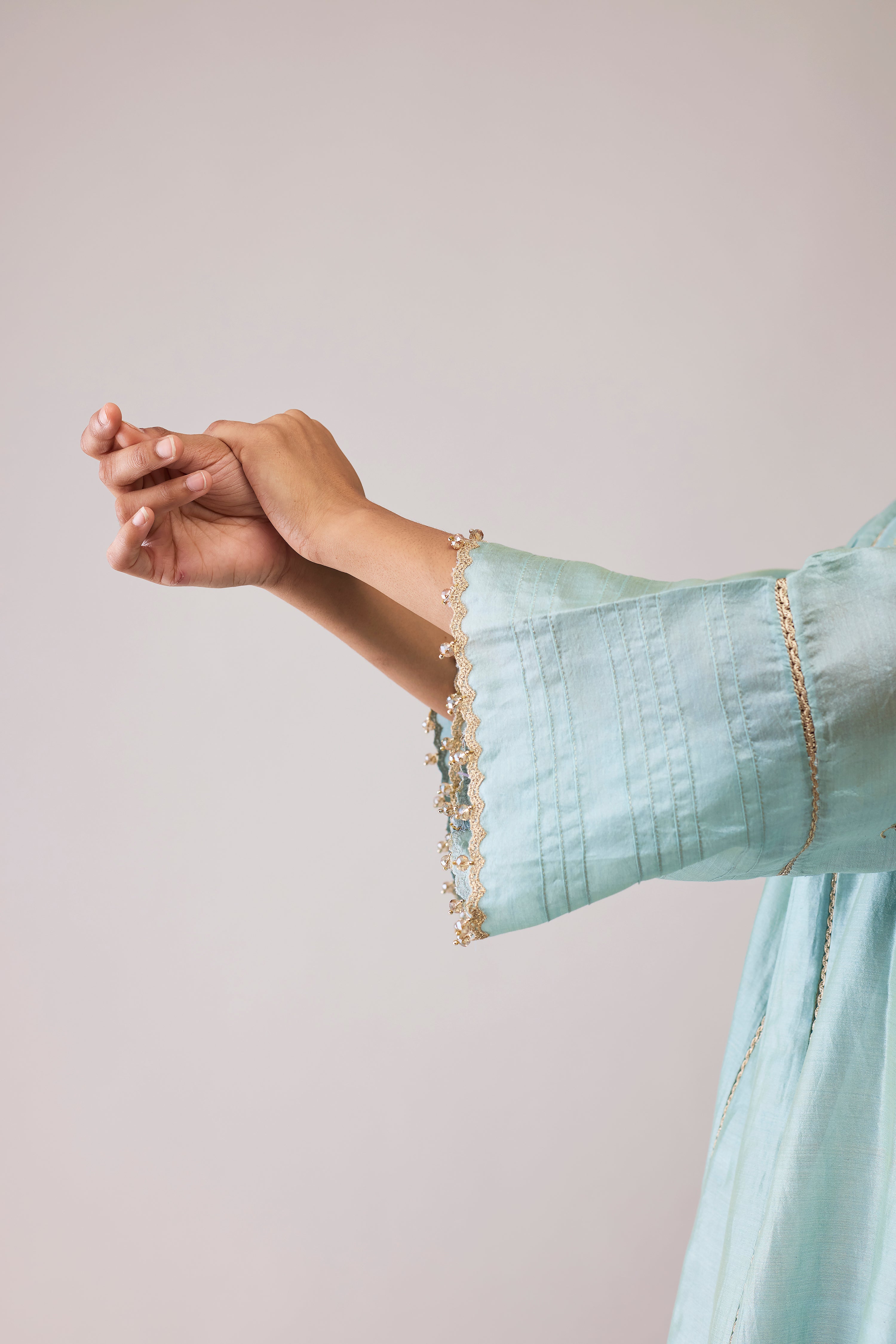 Ambreen - Mint