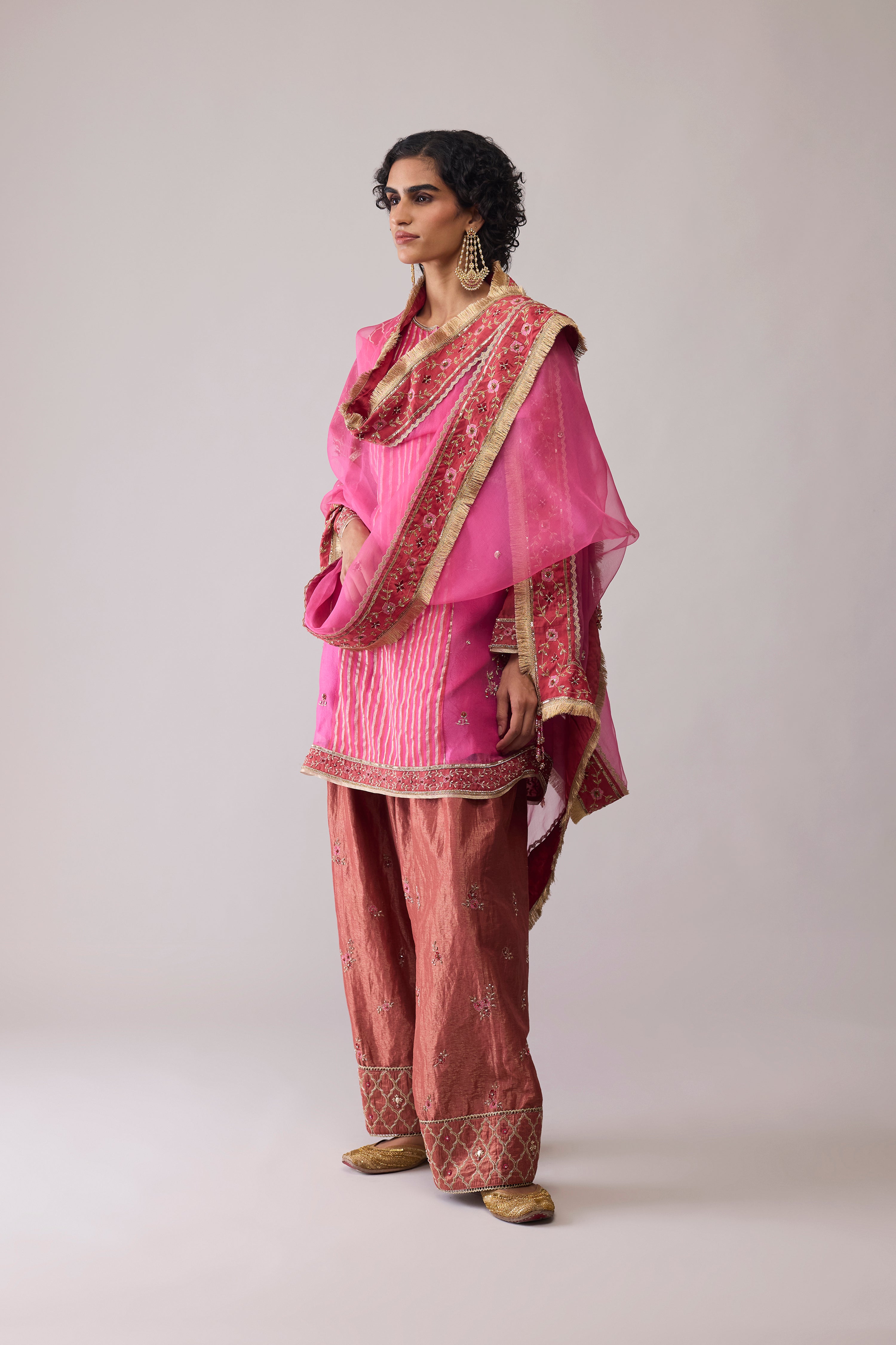 Nadia - Red/Pink