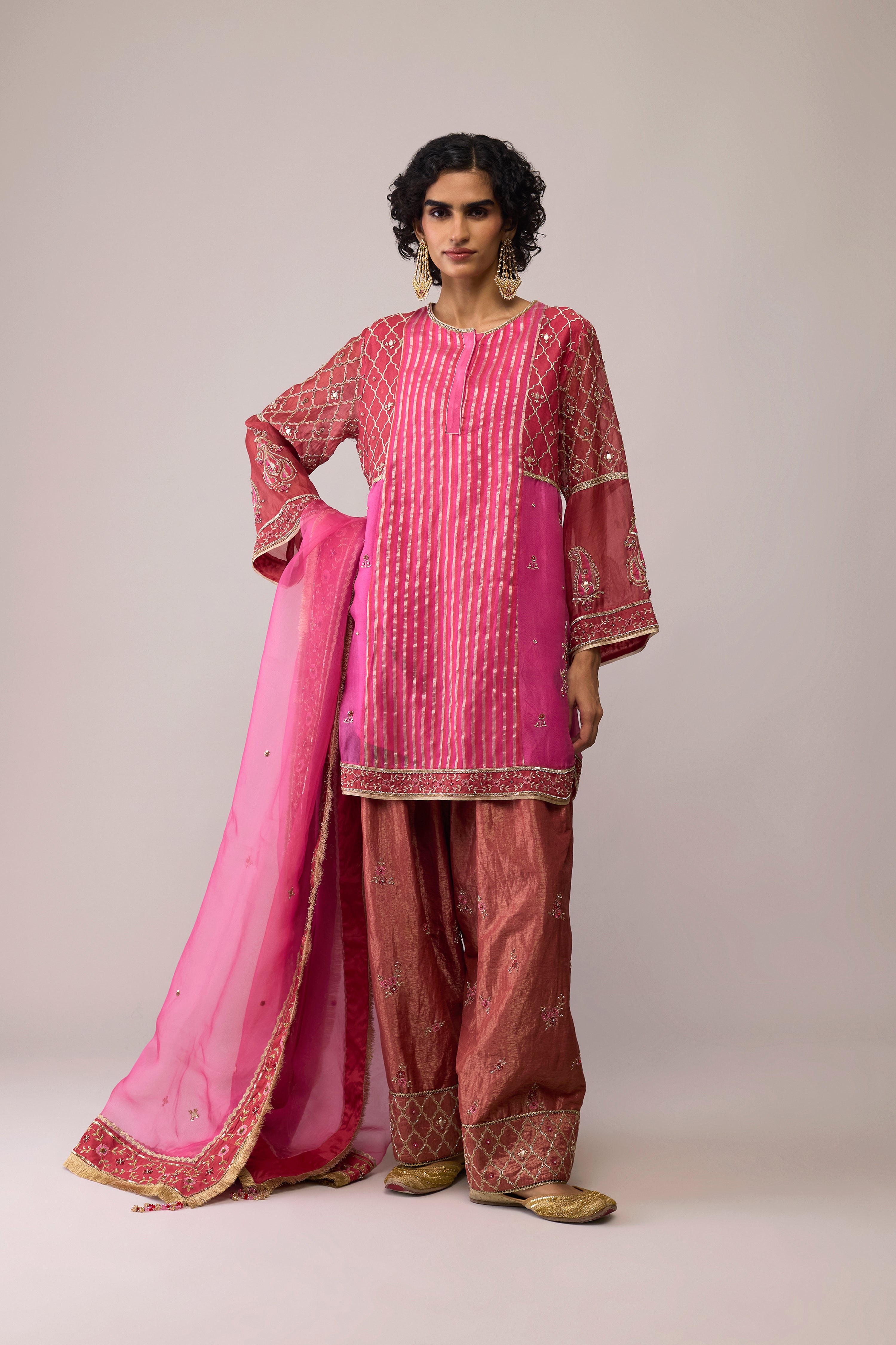 Nadia - Red/Pink