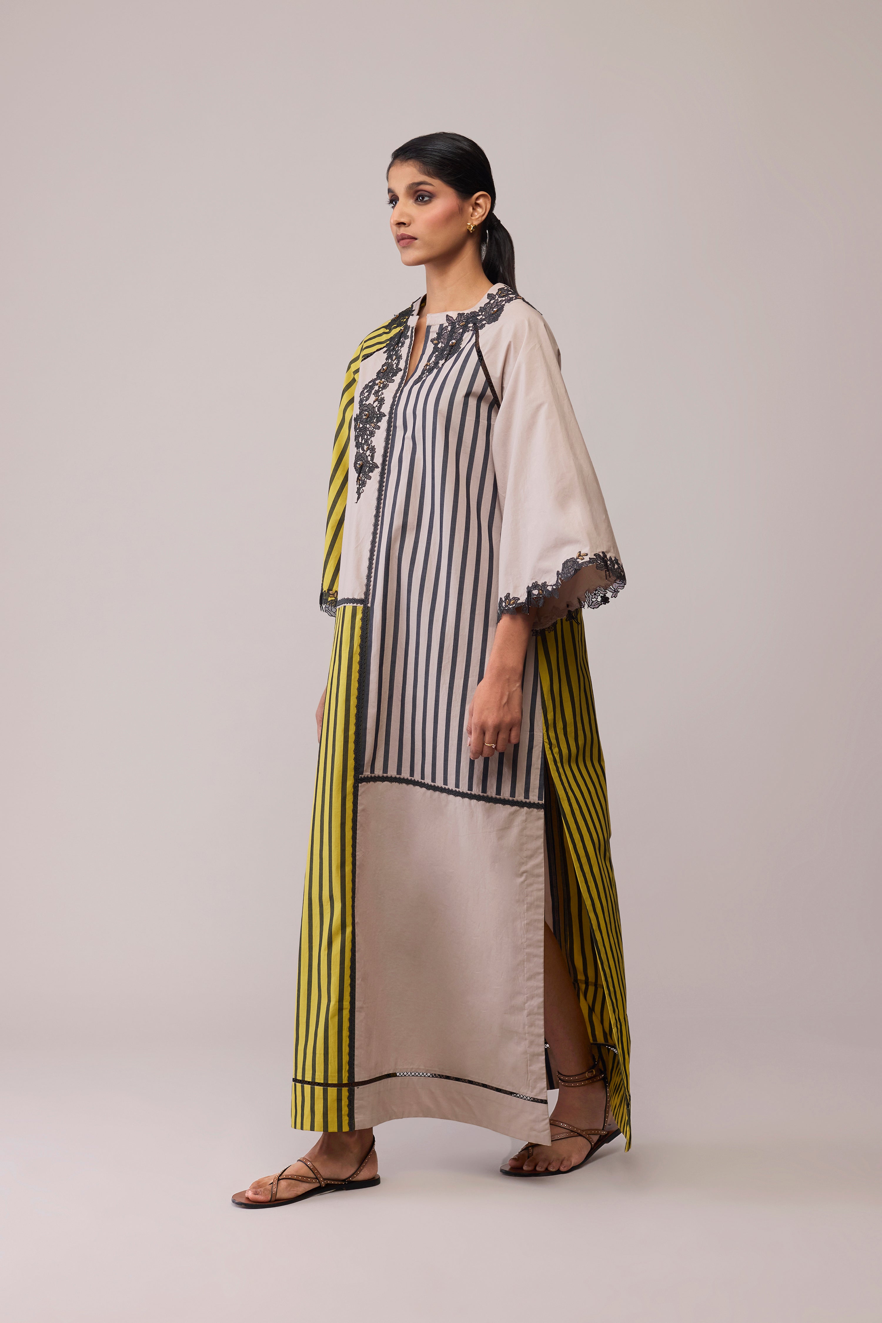 Neesa - Mustard & Beige