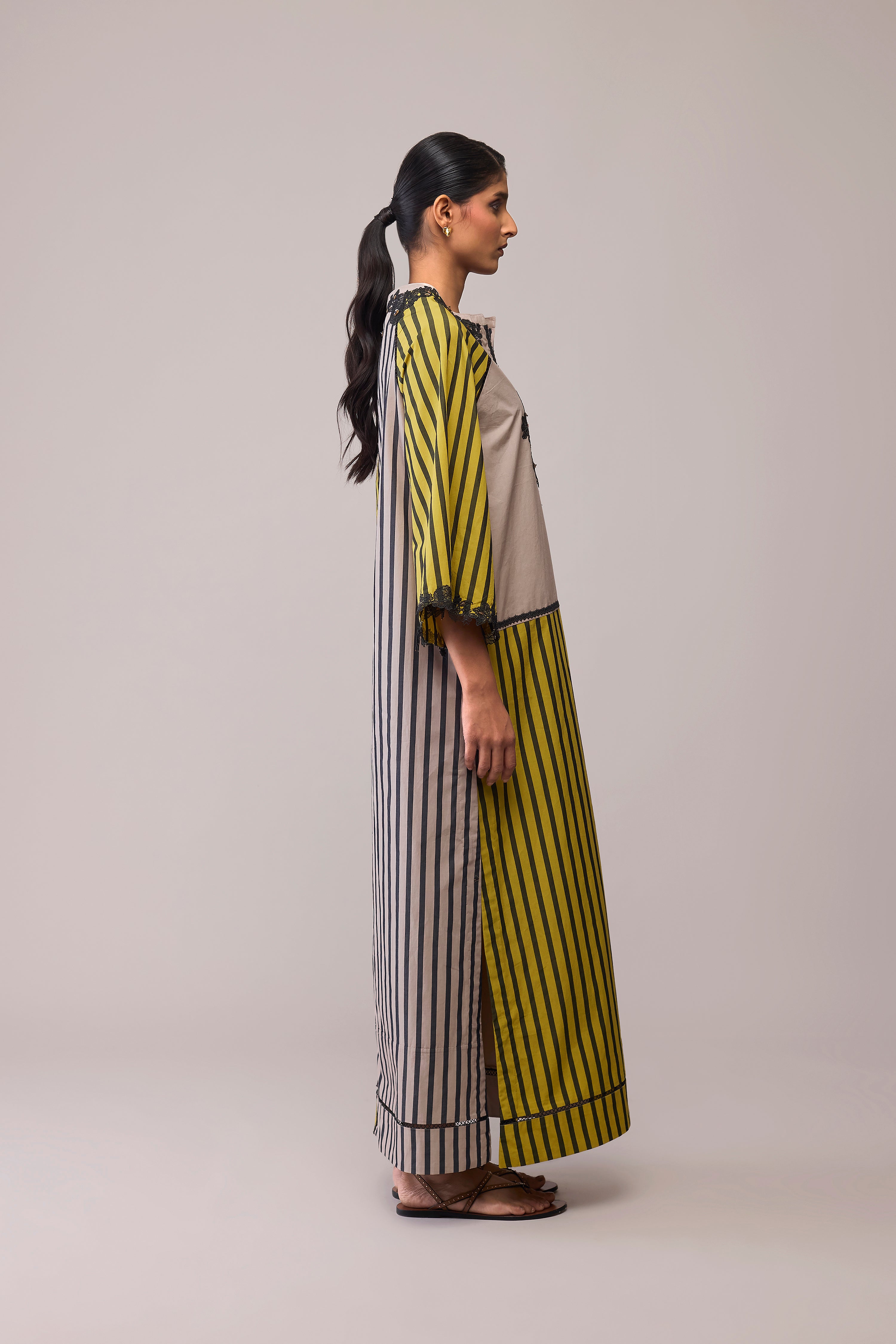 Neesa - Mustard & Beige