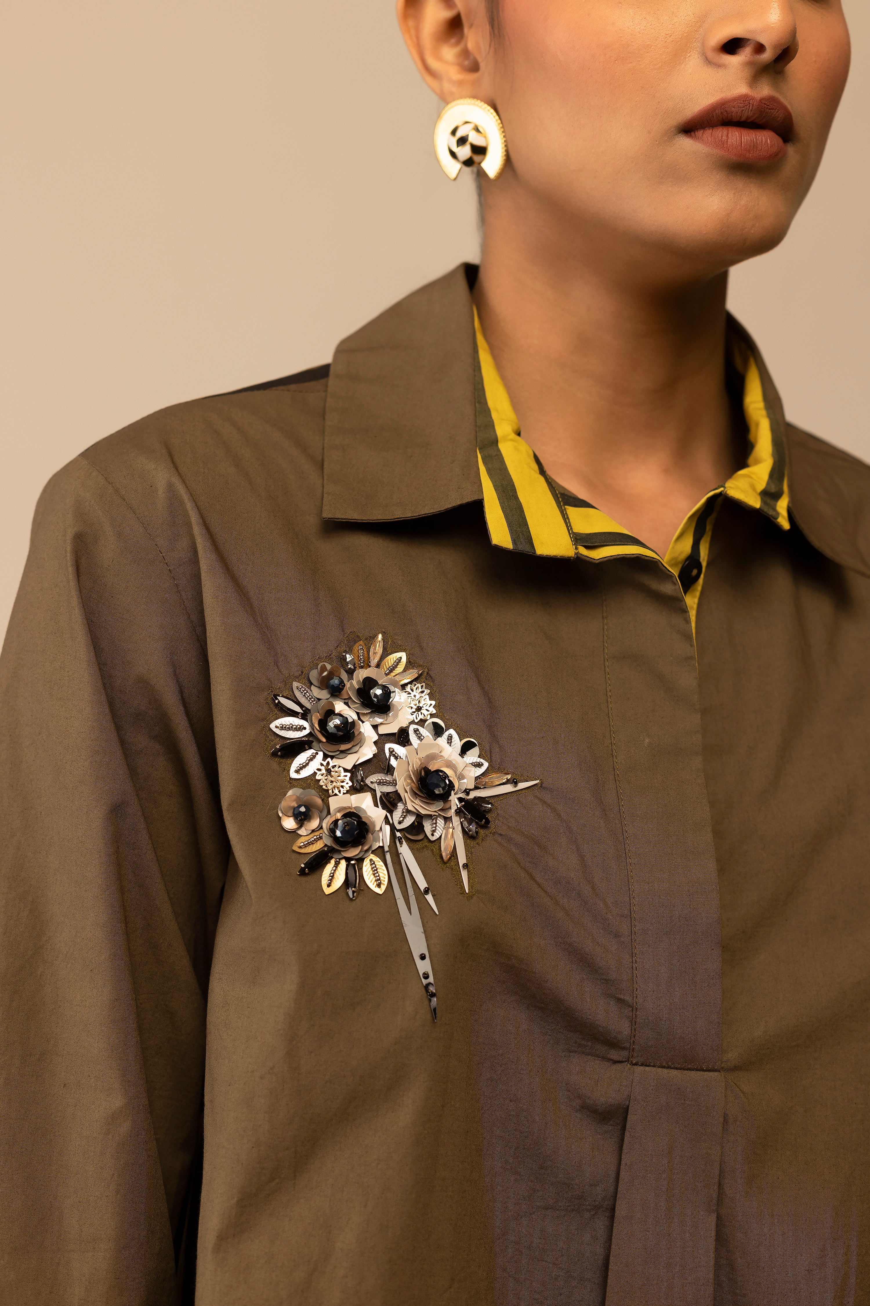 Neela - Olive Embroidery
