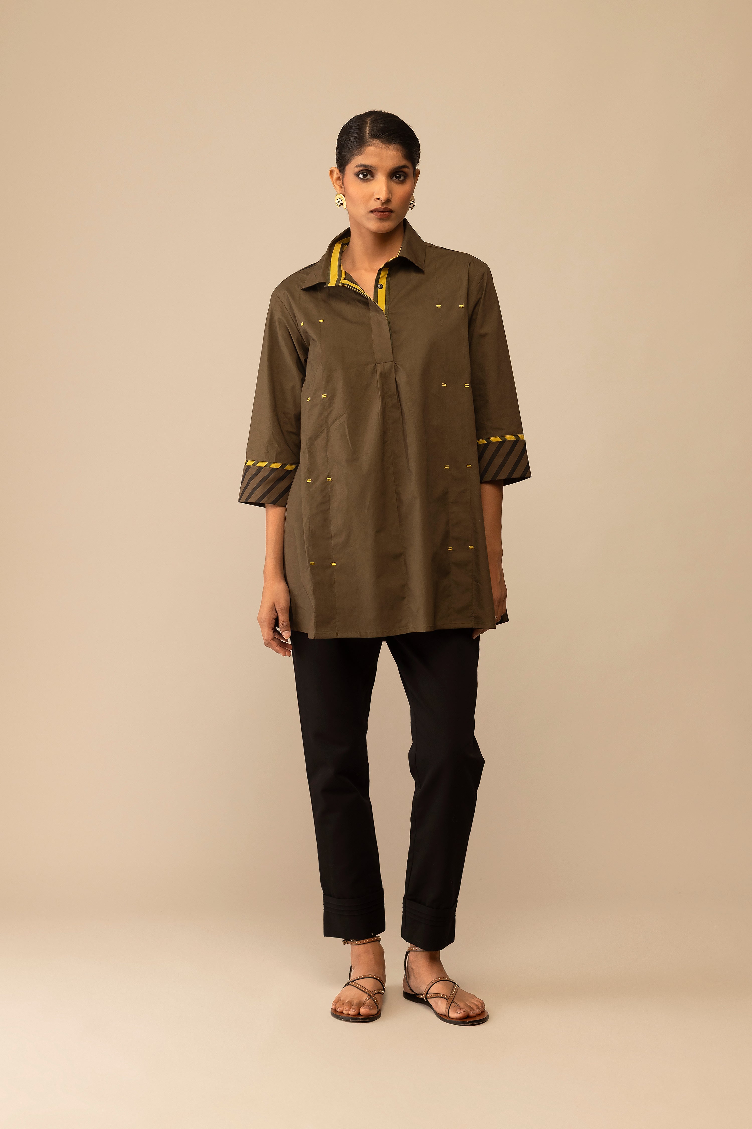Neela - Olive