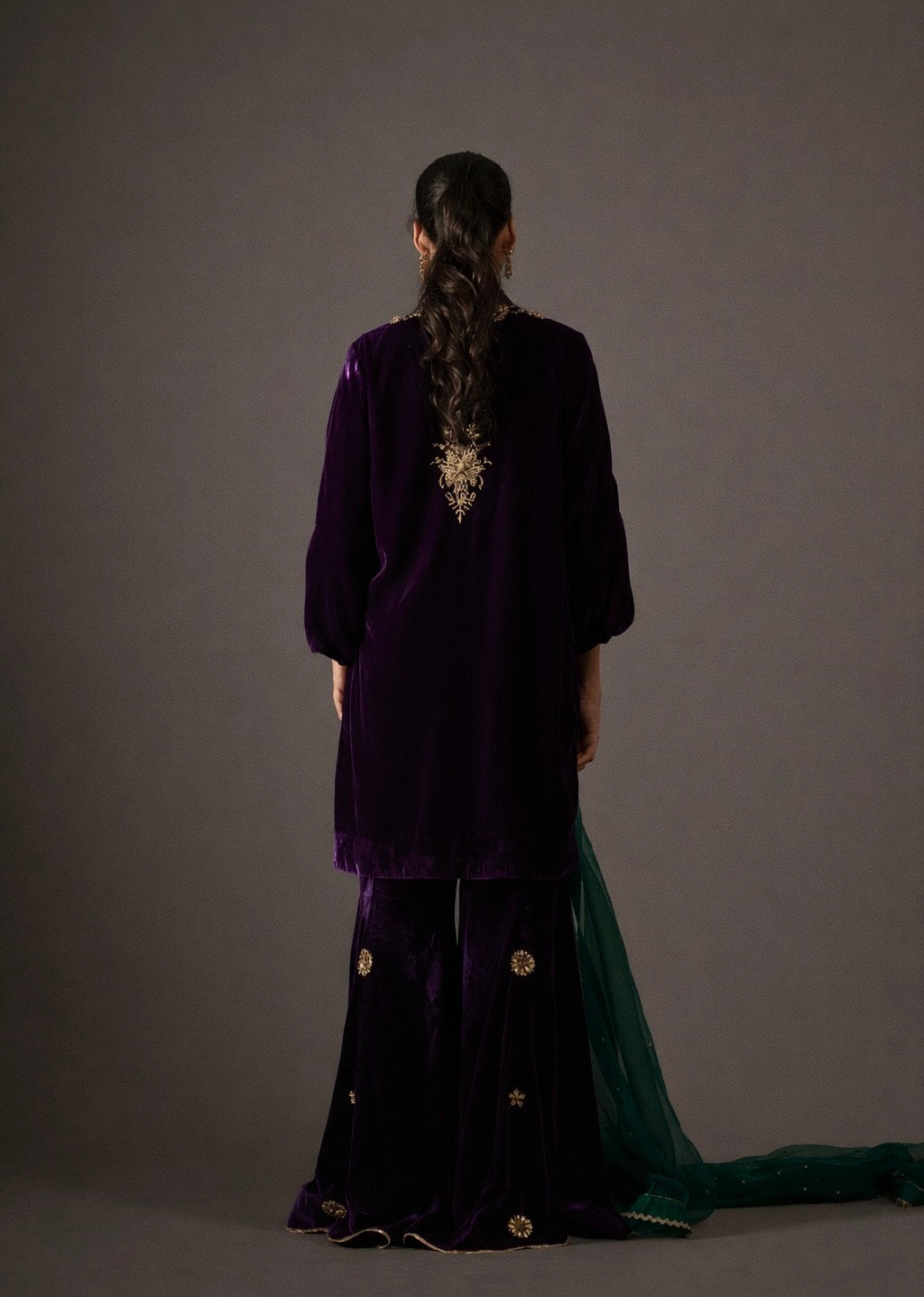 Anaya Velvet Kurta Set- Purple