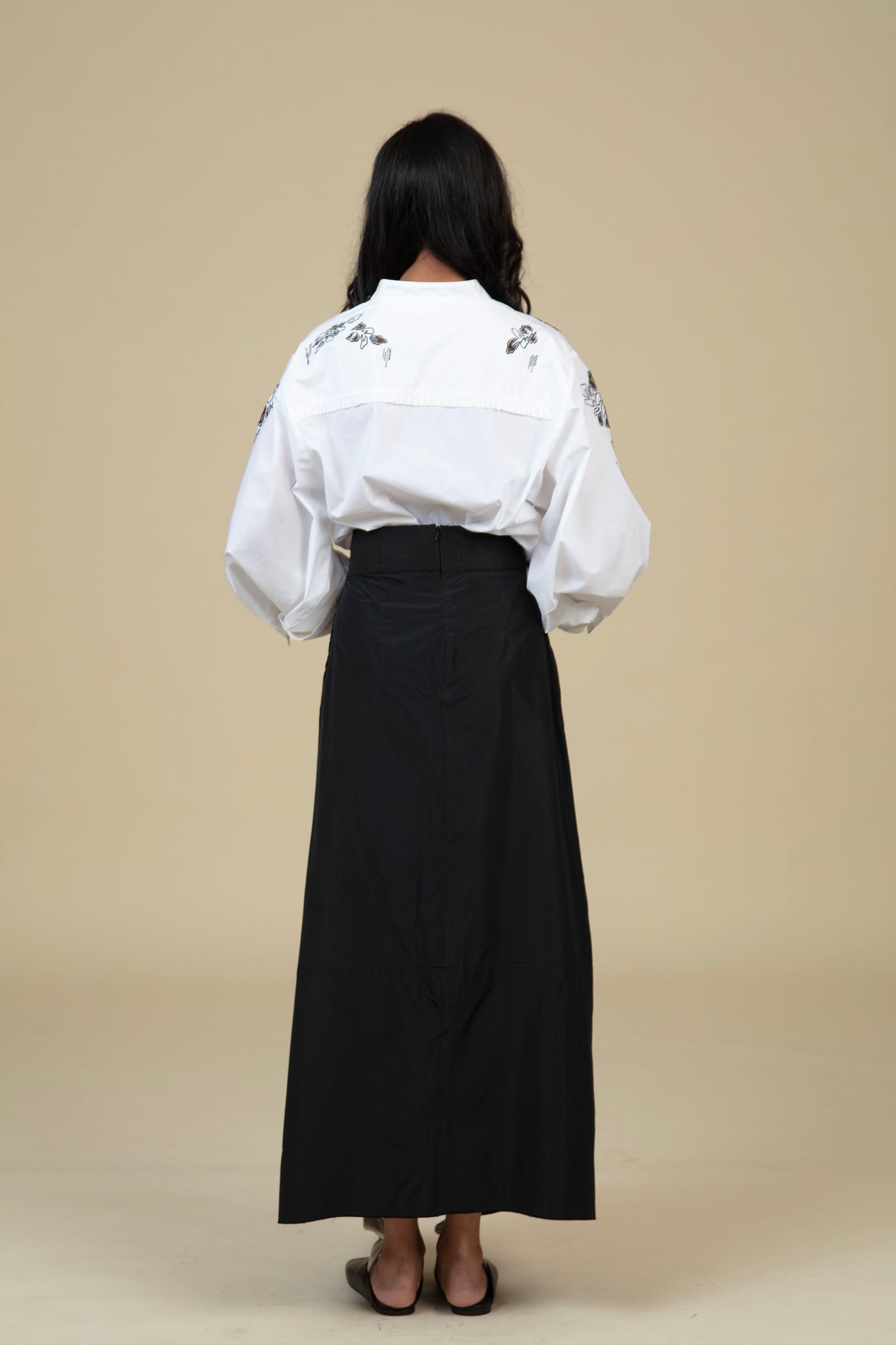 Ann Shirt - Black & White