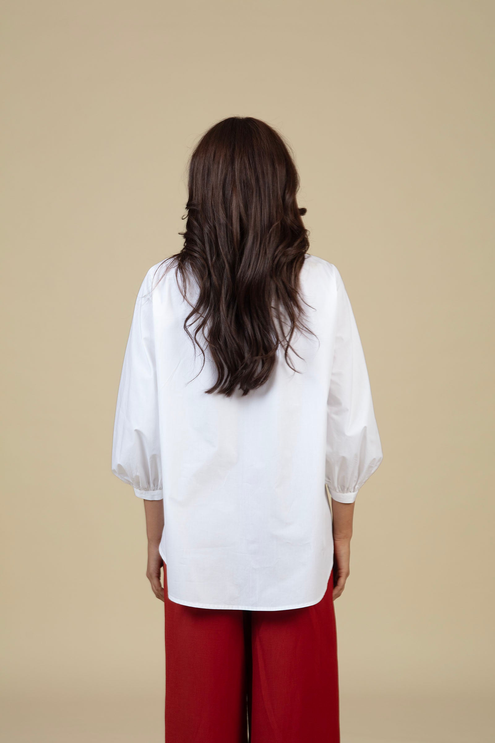 Asha - White