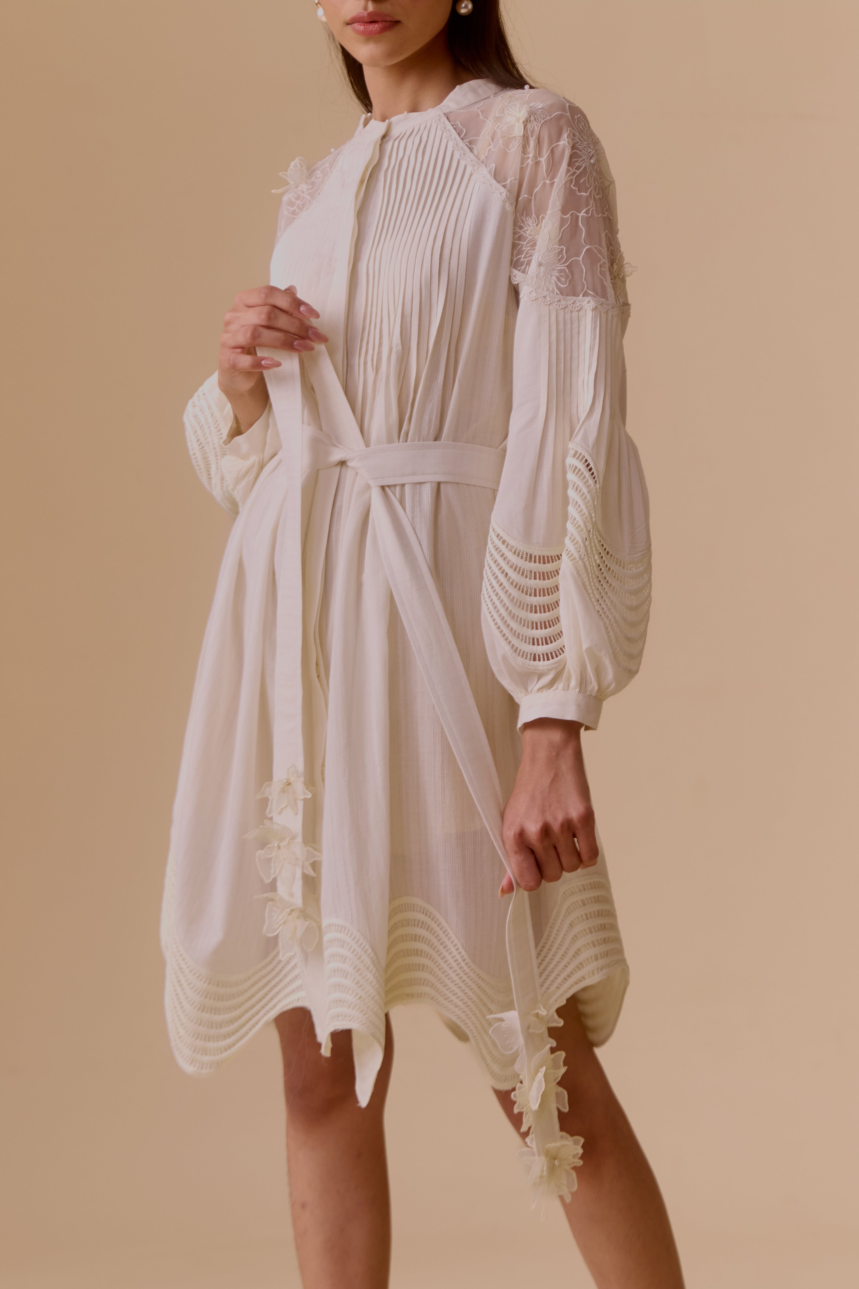 Lea - Ivory