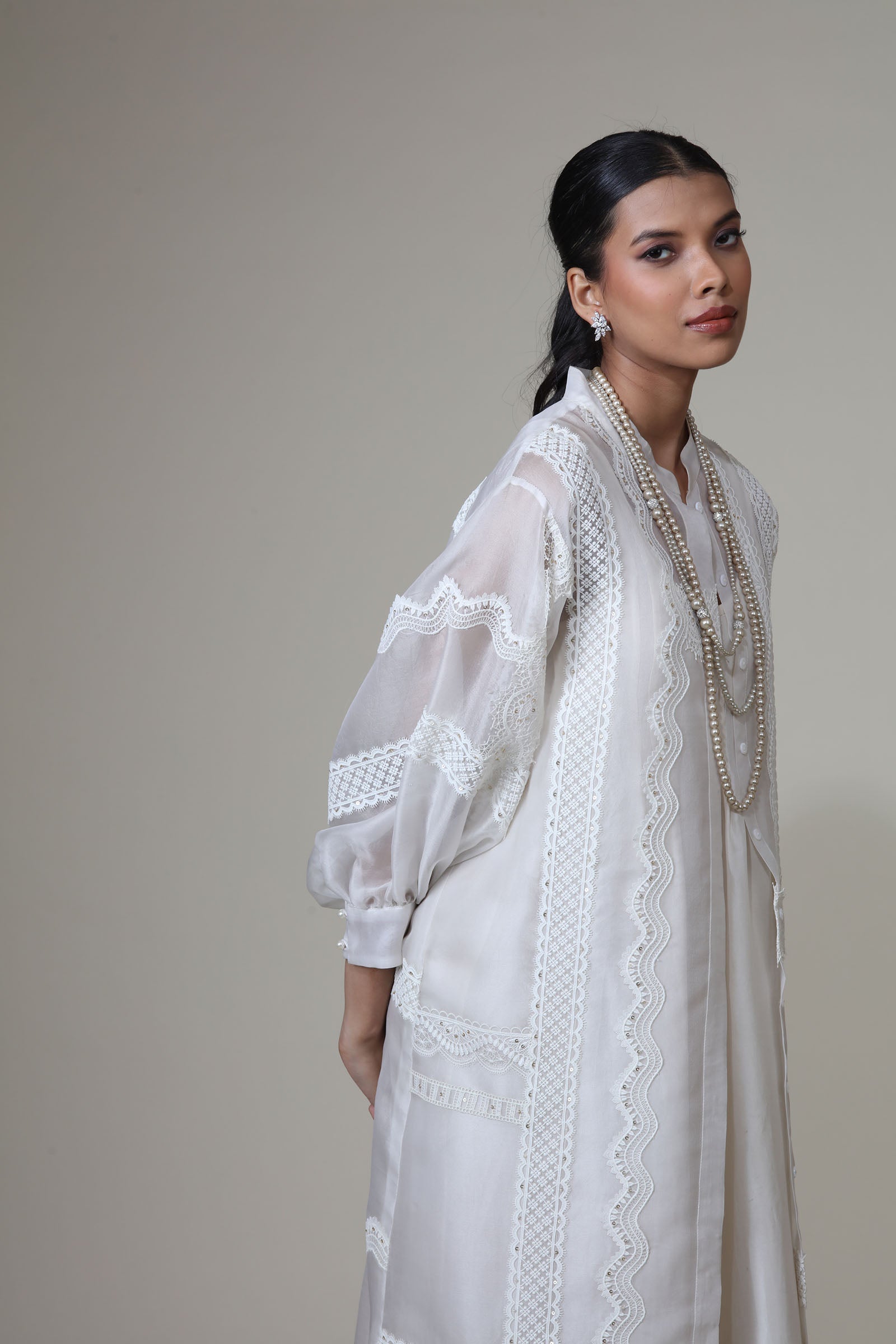 ANN JACKET- IVORY (WITH TOP & PANTS)