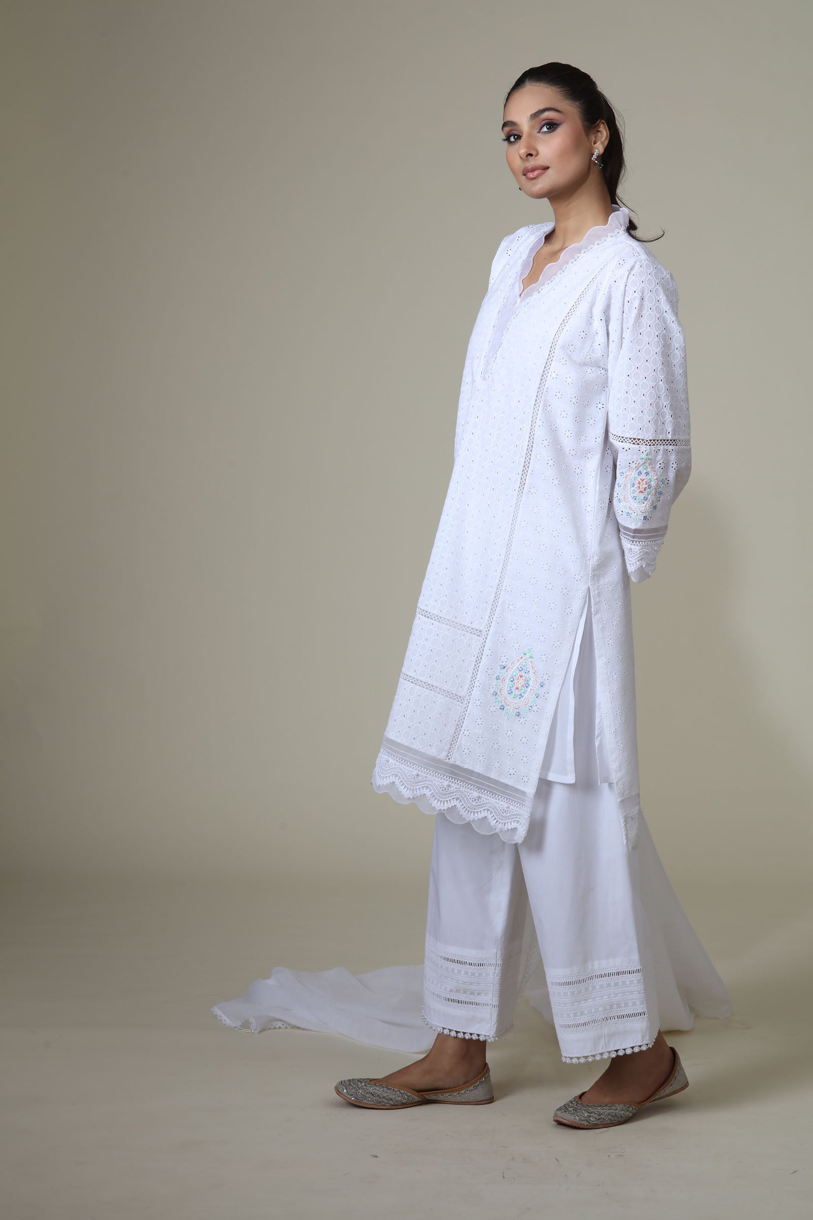 SAHIBA KURTA SET - WHITE