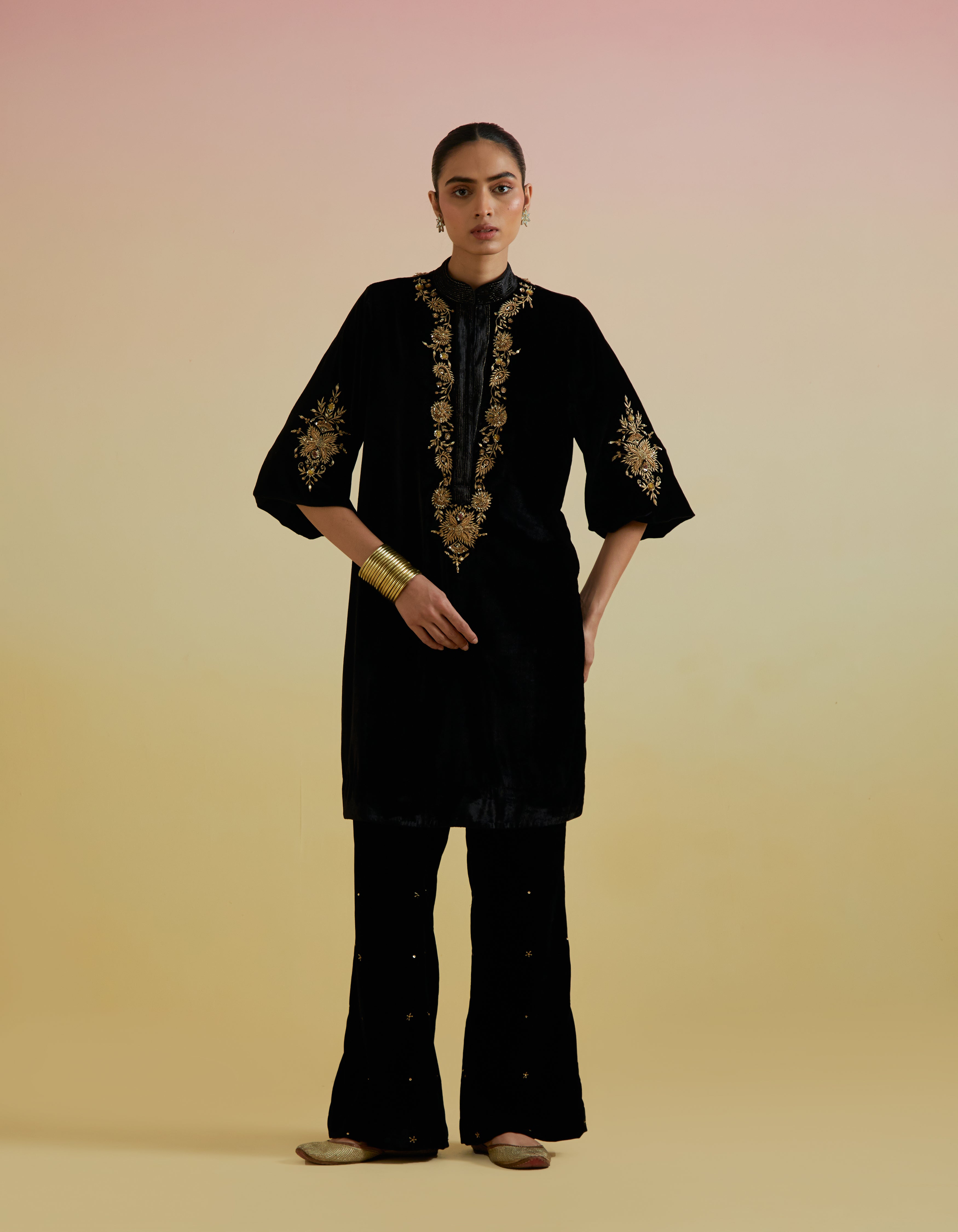 Anaya Velvet Kurta Set- Black