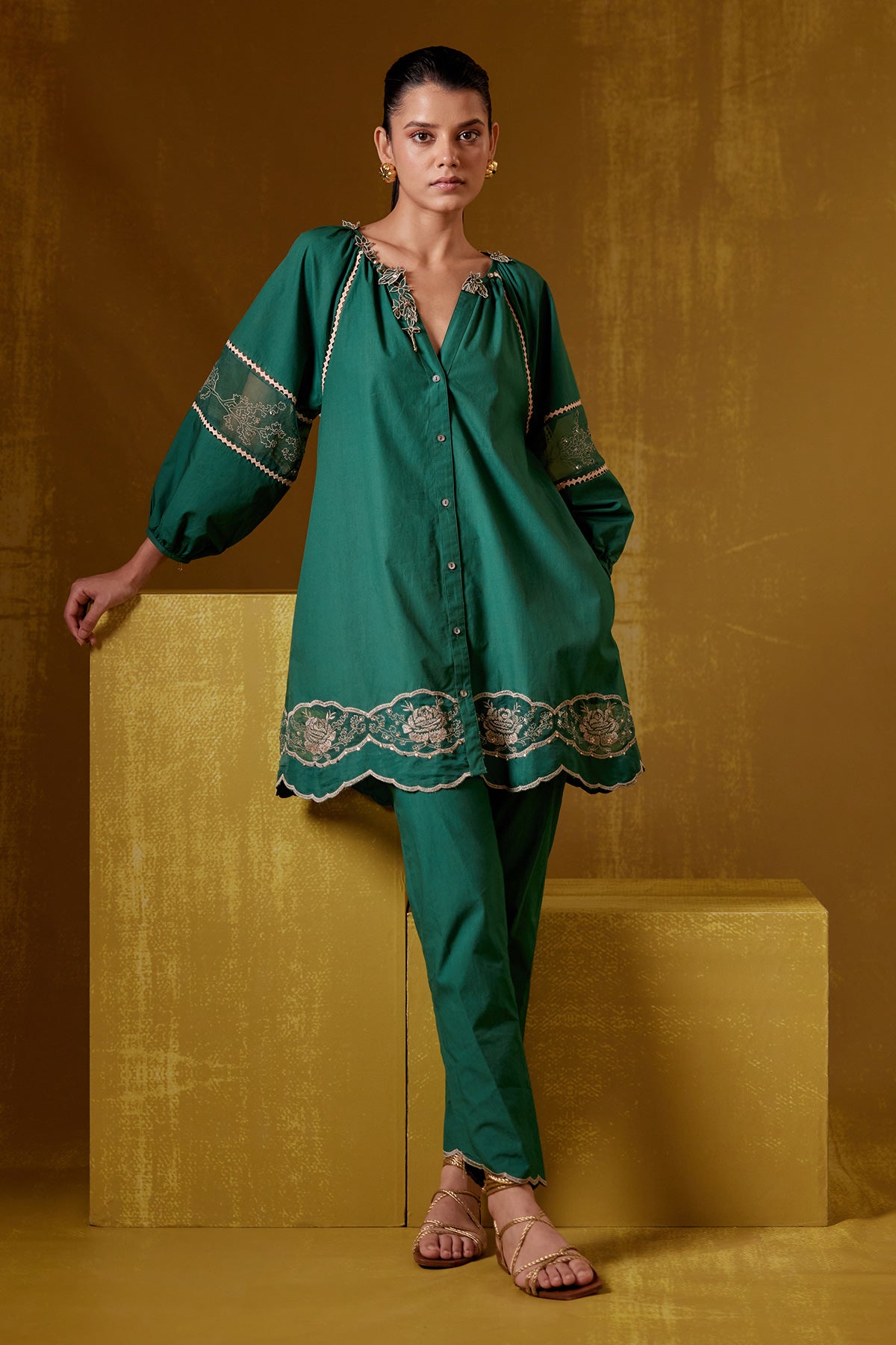 Nysa - Dark Green With Pants