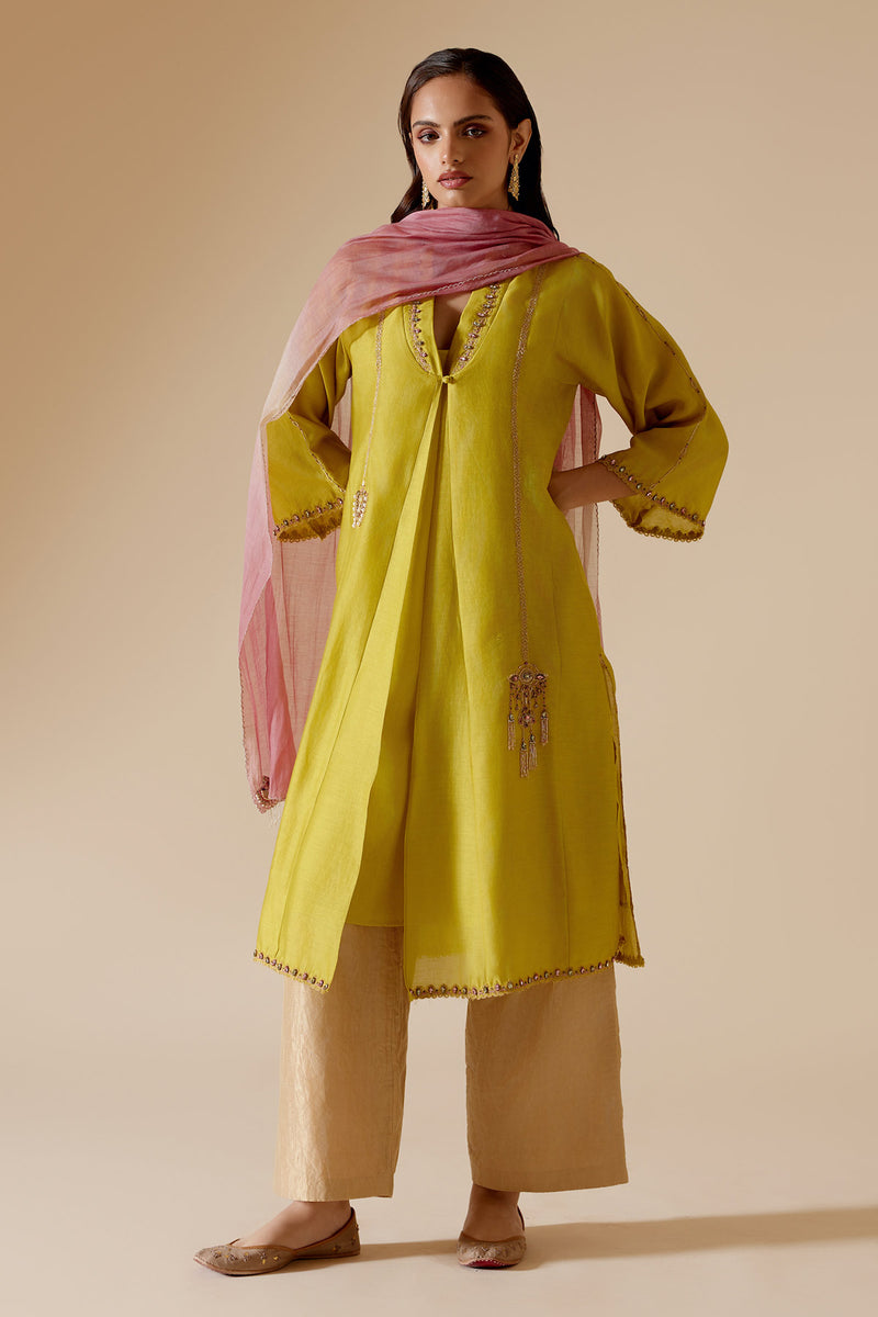 Ambreen - Yellow