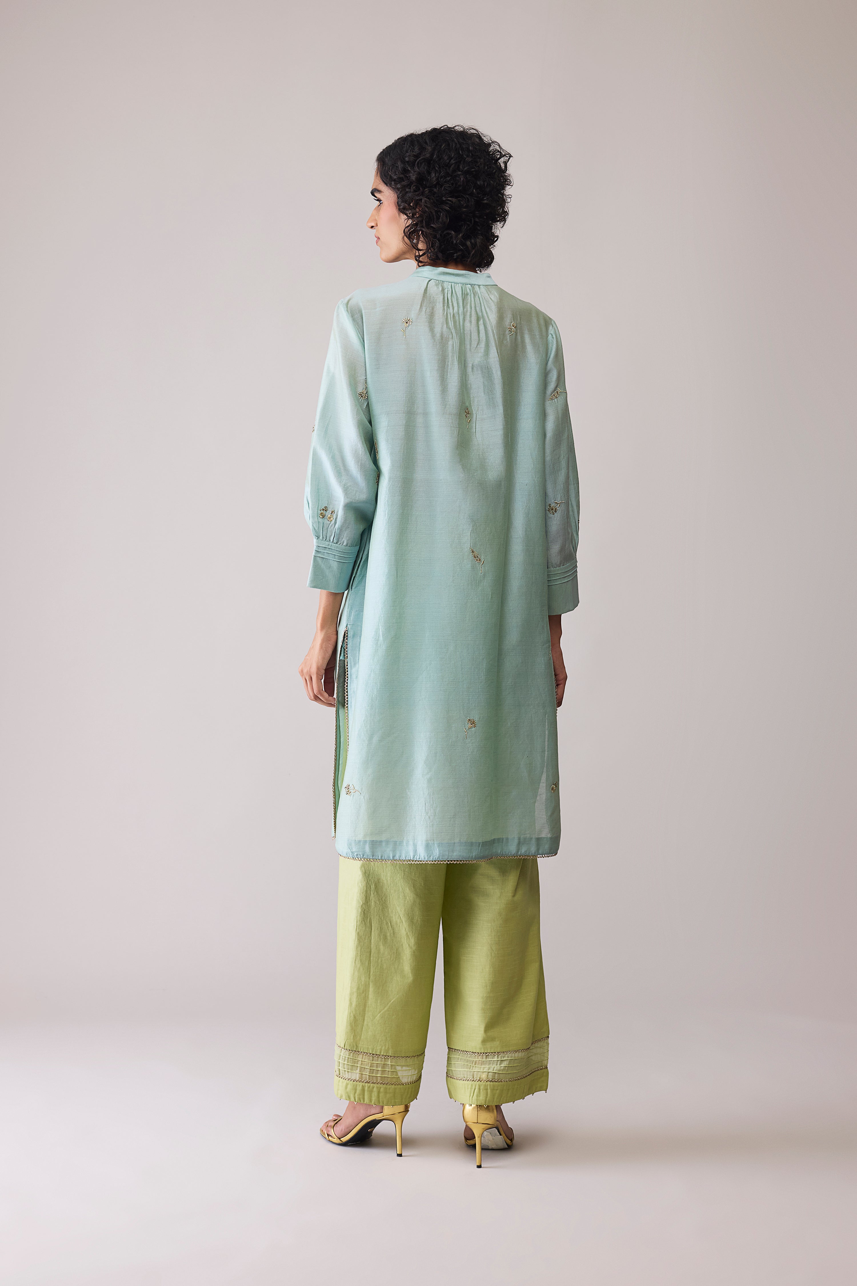 Ina - Mint
