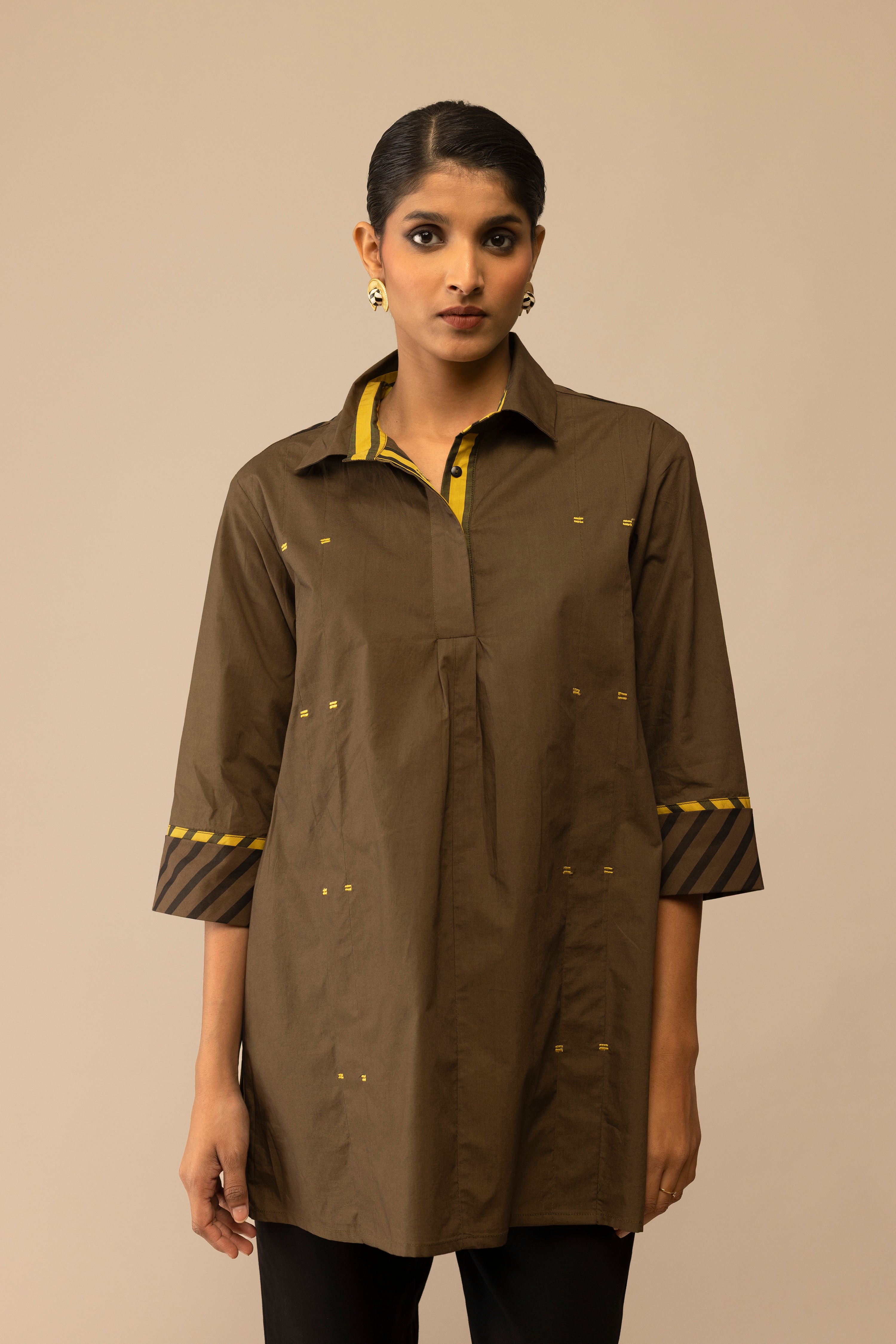 Neela - Olive