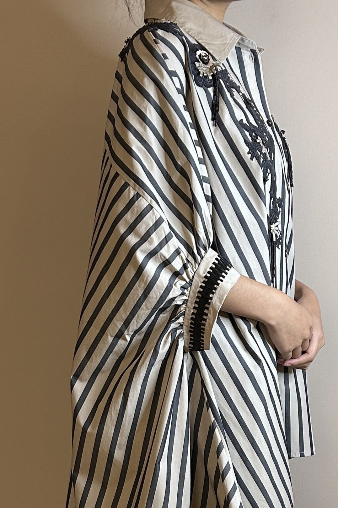 Manya - Beige Stripe