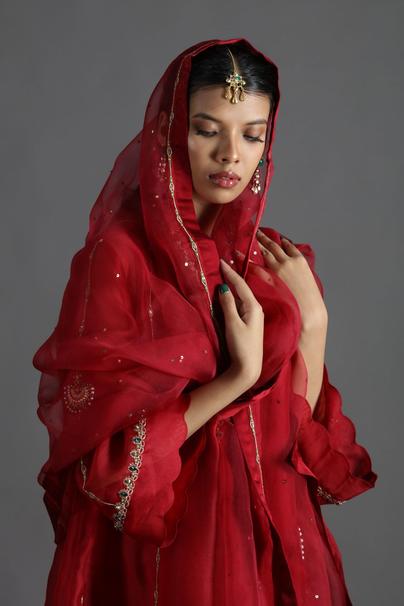 Farida Jewel - Red