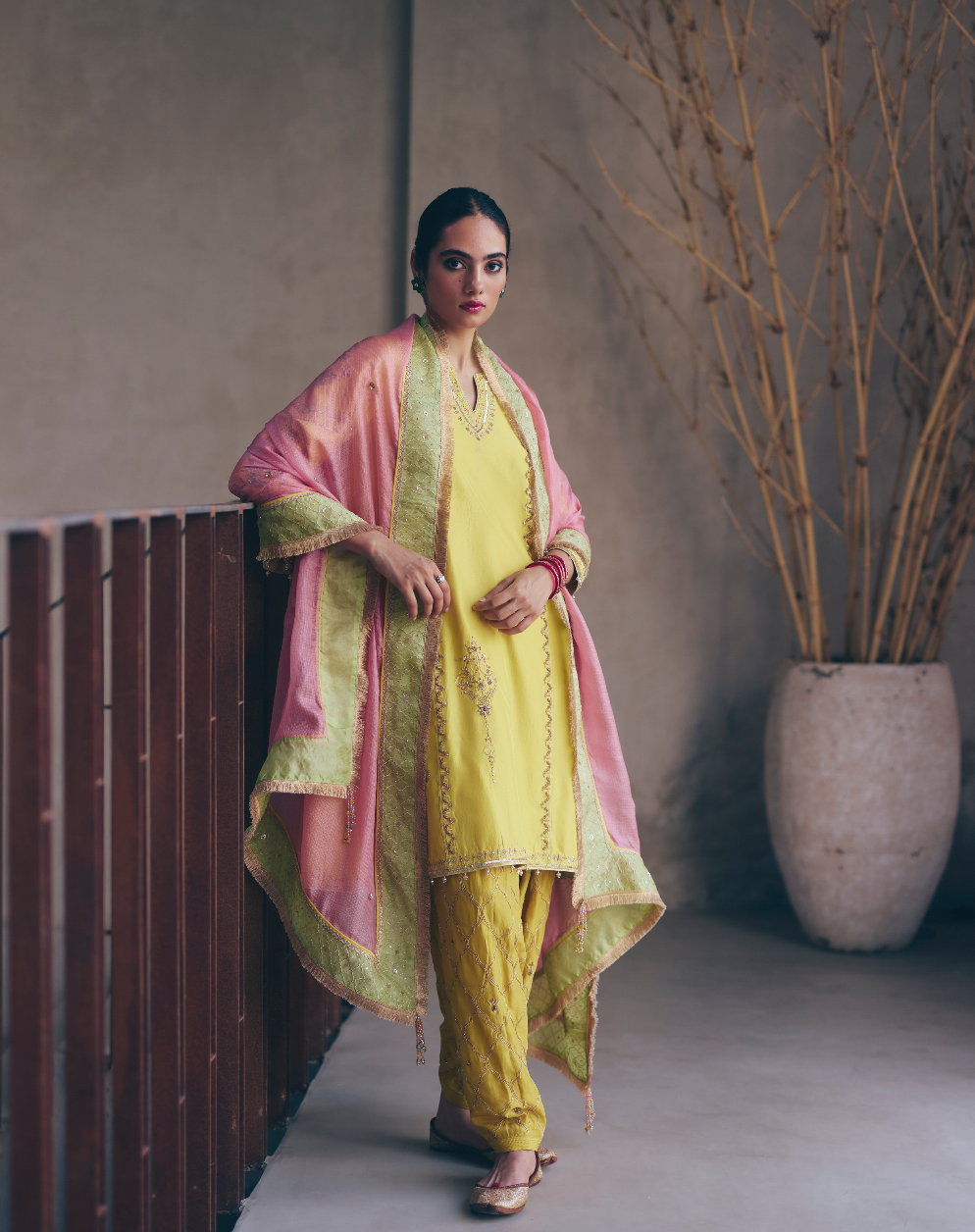 Amna - Yellow
