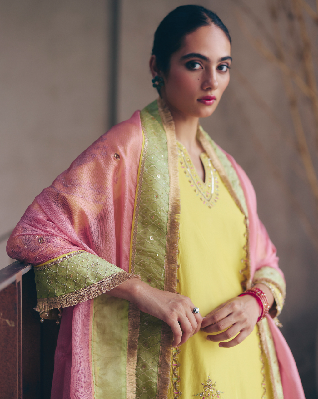 Amna - Yellow