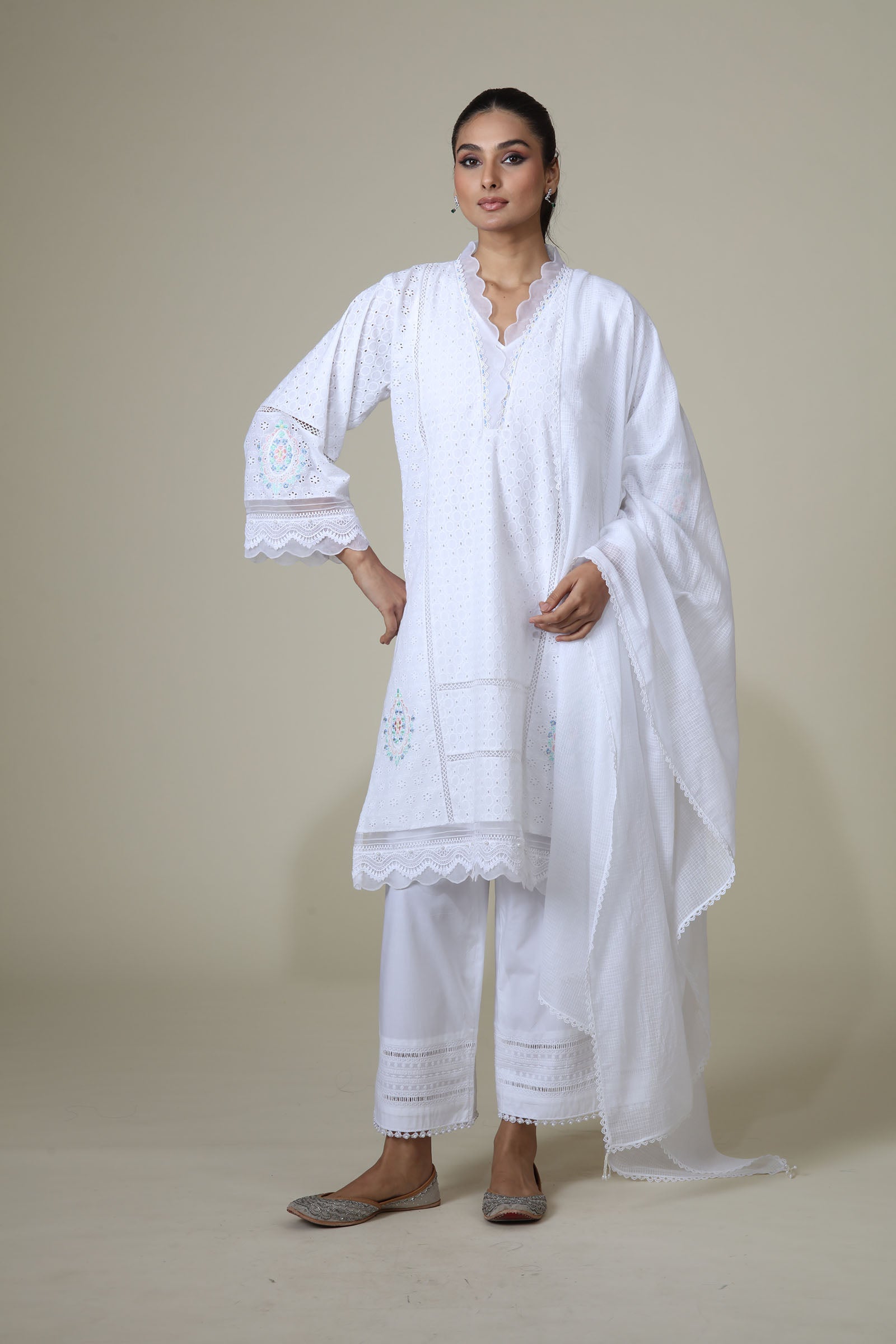 SAHIBA KURTA SET - WHITE