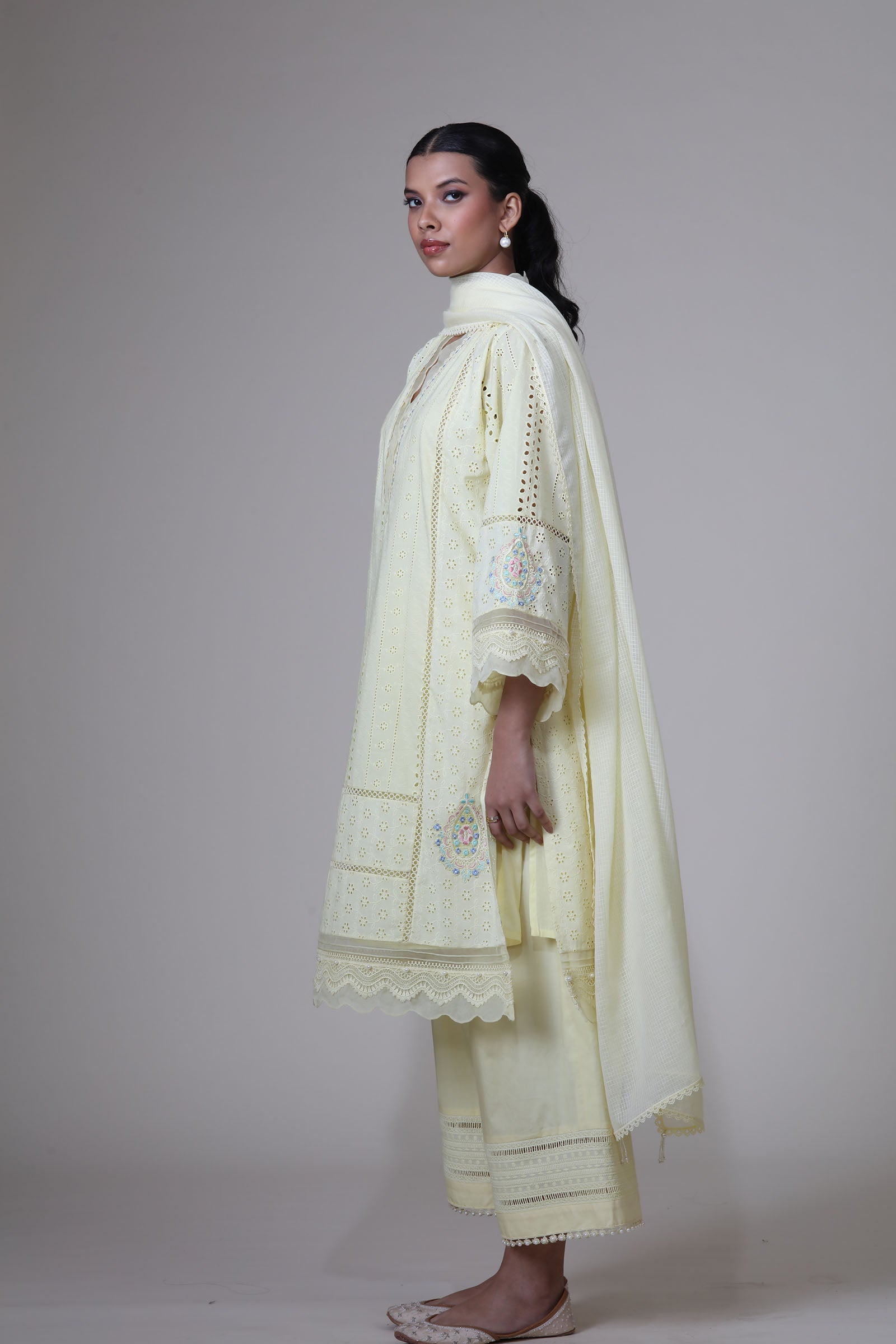 SAHIBA KURTA SET - YELLOW